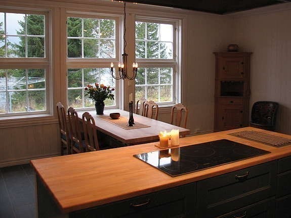 Kjøkken - utsikt mot sør Galleribilde