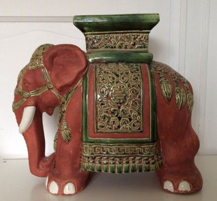 Elefant i keramikk | FINN.no Elefant puff | FINN.no