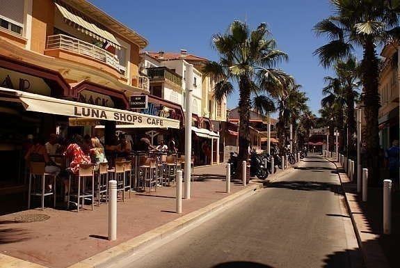 Juan les Pins sentrum Galleribilde