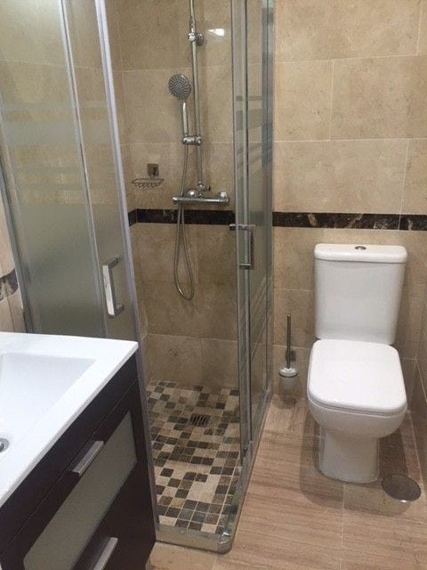 Toalett dusj soverom 3 Galleribilde