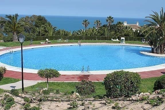 To store bassengområder, begge med egne barnebasseng. Galleribilde