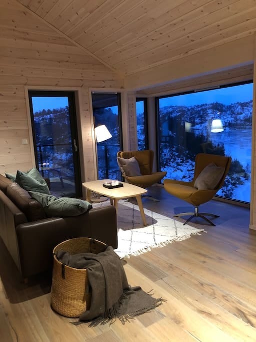 Stue med utgang til balkong Galleribilde