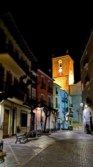 Fra byen Villajoyosa Galleribilde