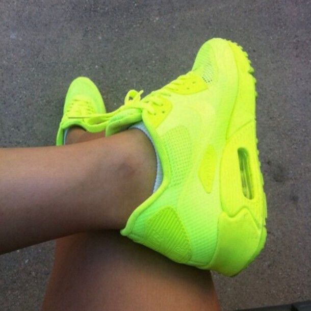 Nike Air Hyperfuse neongul sneakers str. 36,5 37 | FINN.no Nike Air Hyperfuse neongul sneakers str. 36,5 37 | FINN.no