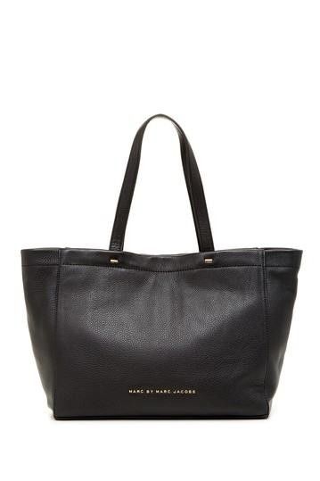 Veske fra Marc by Marc Jacobs | FINN.no Marc by Marc Jacobs stelleveske | FINN.no