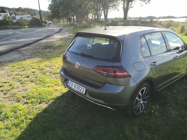 2019 VOLKSWAGEN GOLF - 10