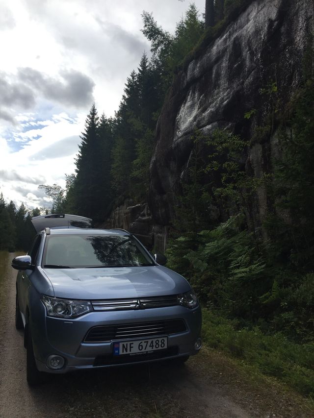 2014 MITSUBISHI OUTLANDER - 2