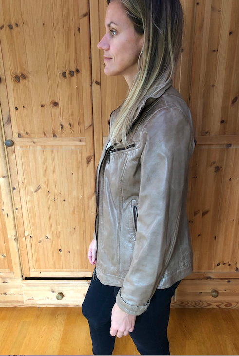 Skinnjakke fra Capri (falskt skinn) | FINN.no Skinnjakke fra Capri (falskt skinn) | FINN.no