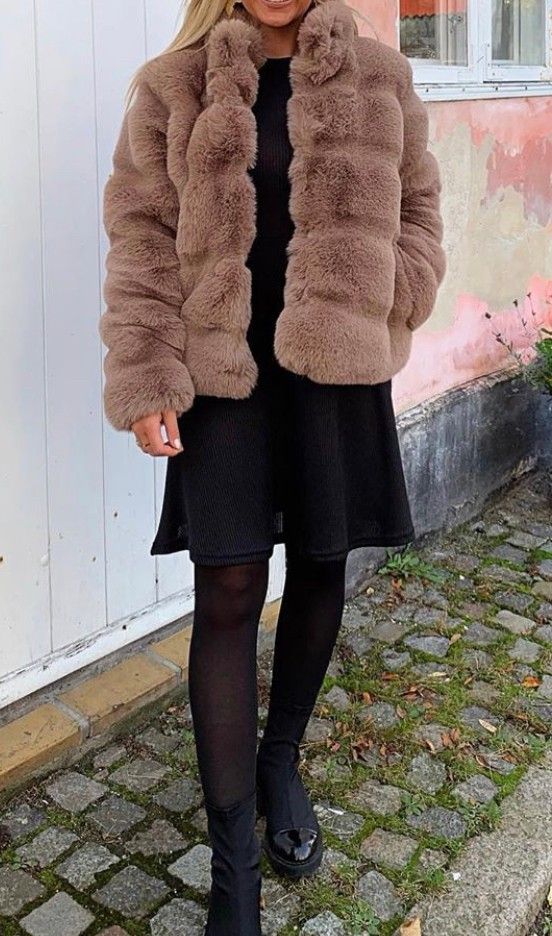 NY Neo Noir Caja faux fur jakke | FINN.no NY Neo Noir Caja faux fur jakke | FINN.no