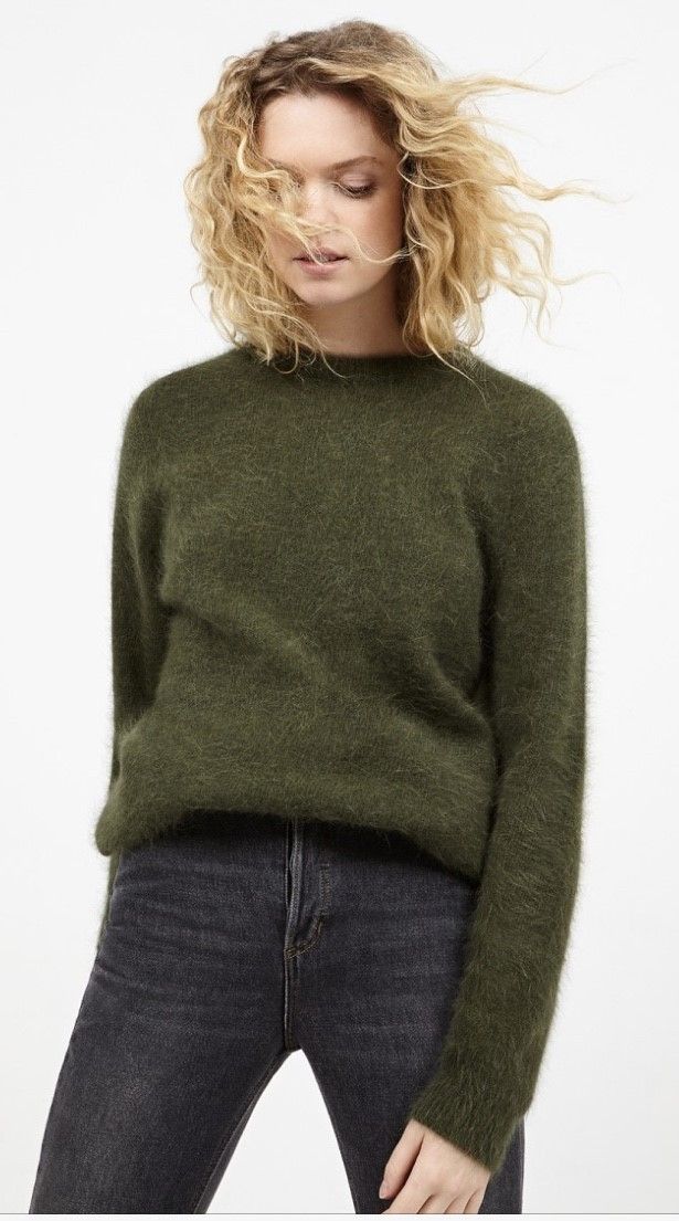 Helt ny grønn genser i angora fra American Vintage Helt ny grønn genser i angora fra American Vintage