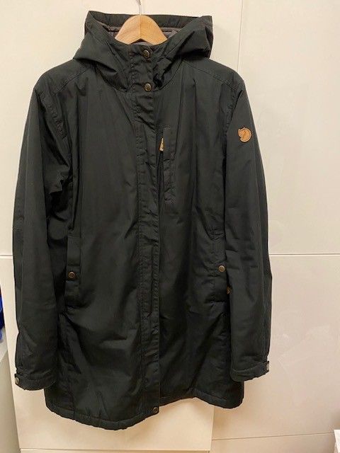 Fjellreven Kiruna padded parka | FINN.no Fjellreven Kiruna Padded jakke | FINN.no