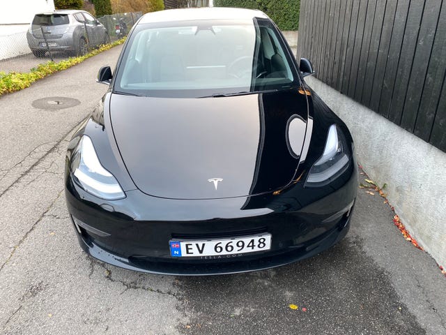 5YJ3E7EBXKF262355 2019 TESLA MODEL 3-4