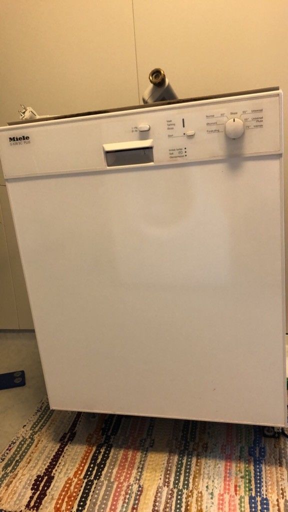 Miele oppvaskmaskin kr.1500. | FINN.no Miele lekestøvsuger | FINN.no