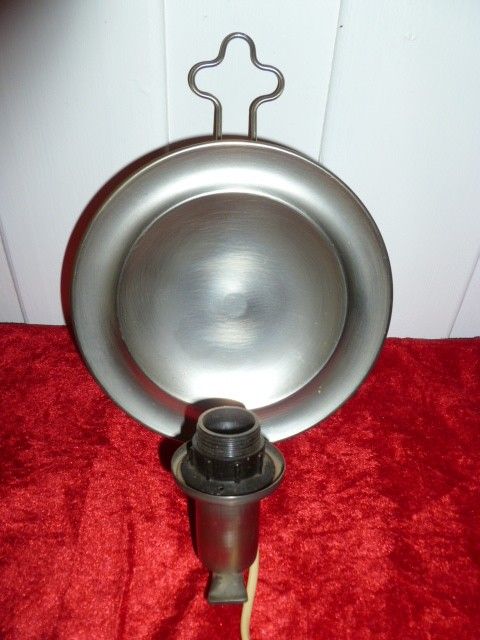 Stilren vegg lampe i tinn | FINN.no Stilren lampe fra IKEA | FINN.no