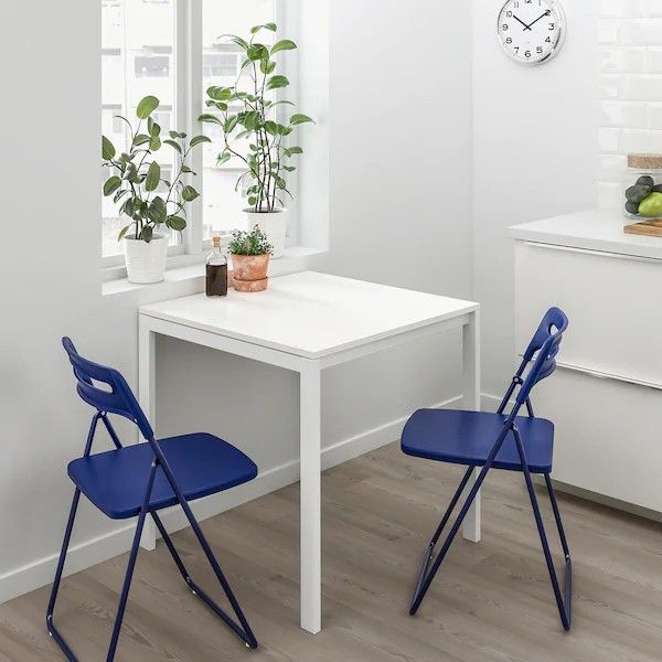 Hvit Melltorp IKEA bord helt nyttubrukt. | FINN.no Melltorp bord 75x75 | FINN.no