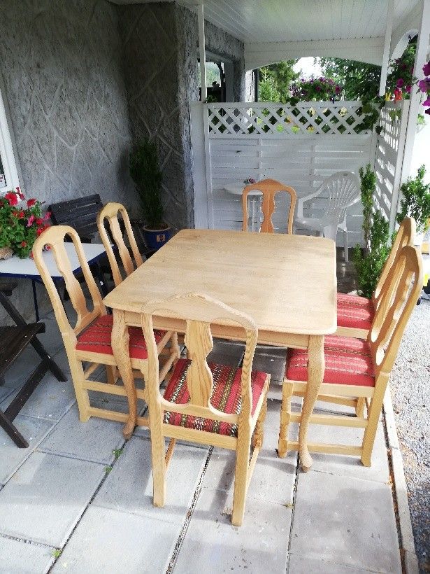 Krogenæs stoler og spisebord selges | FINN.no Krogenæs stoler og spisebord selges | FINN.no