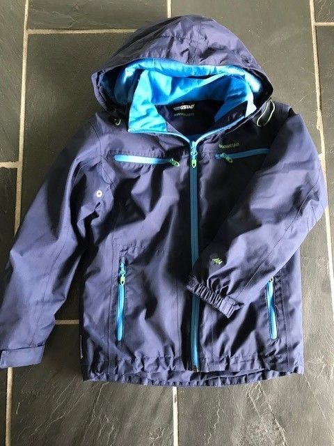 BILLIG! Skogstad høstjakke str 128, 8 år | FINN.no Skogstad jakke til gutt. Str 8 år | FINN.no