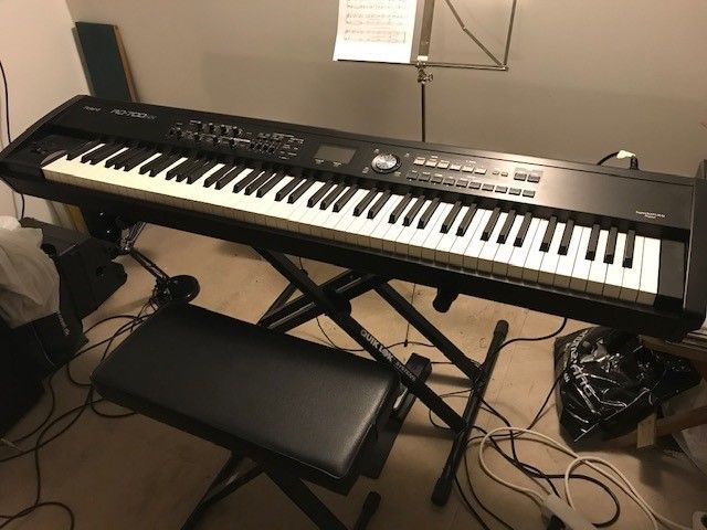 Roland Rd700 Nx Stagepiano Til Salgs Finn No