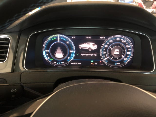 2018 VOLKSWAGEN GOLF - 15