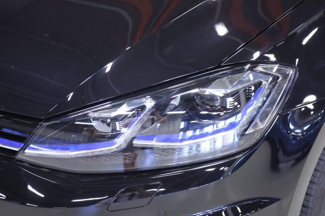 2018 VOLKSWAGEN GOLF - 12