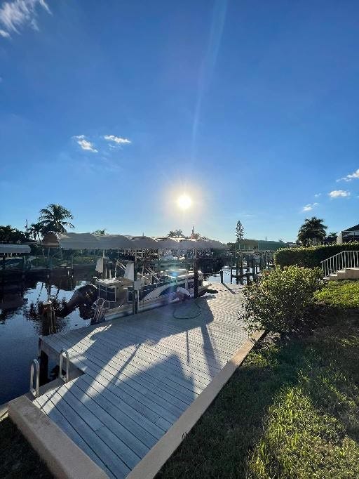 Kveldssol på brygge Galleribilde