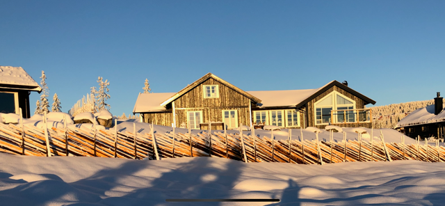 Vinterbilde av hytte Galleribilde