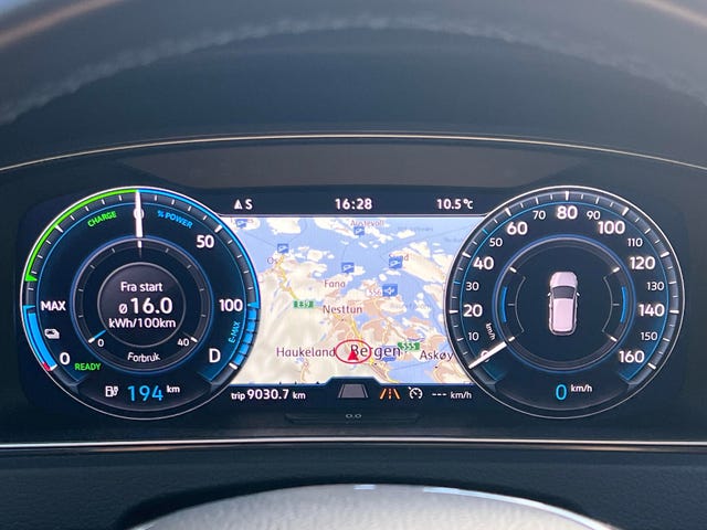 2018 VOLKSWAGEN GOLF - 9