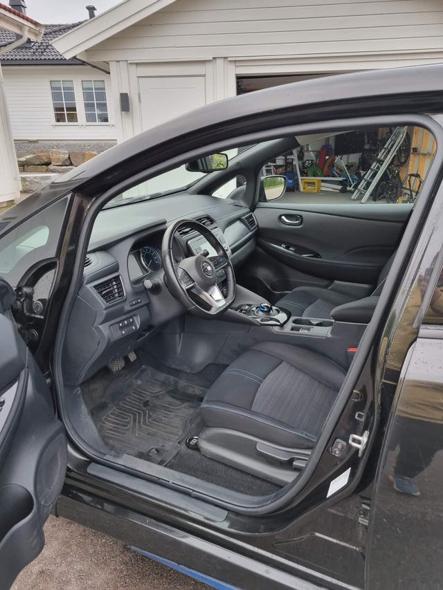 2018 NISSAN LEAF - 13