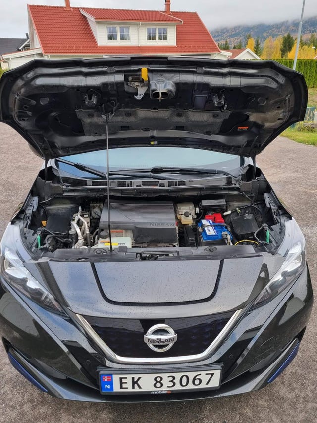 2018 NISSAN LEAF - 20