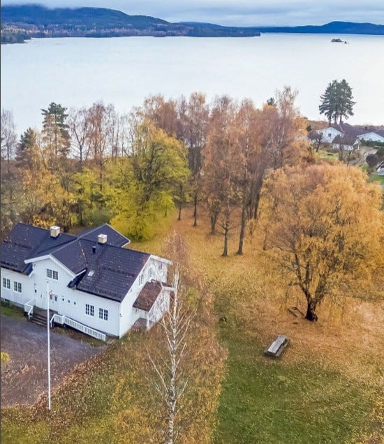 Austvatn gård med Storsjøen Galleribilde