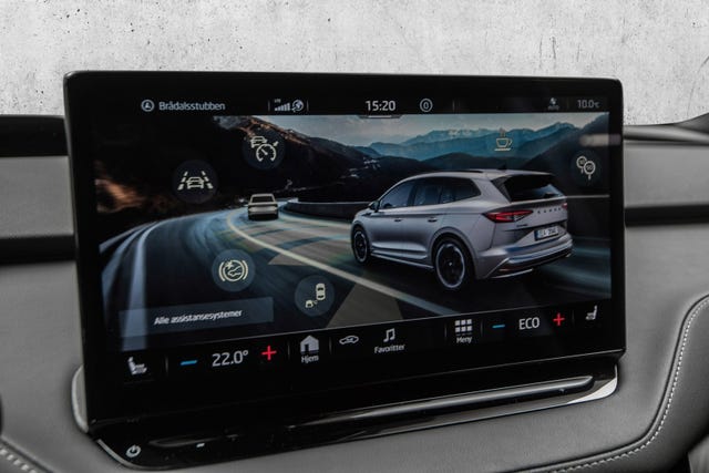 2021 SKODA ENYAQ - 32