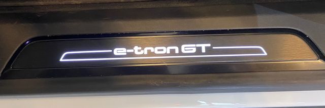 2022 AUDI E-TRON GT - 39