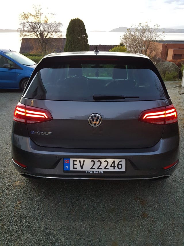 WVWZZZAUZK8901210 2019 VOLKSWAGEN GOLF-1