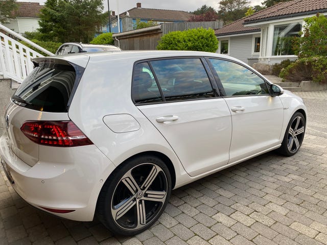 WVWZZZAUZFW900683 2015 VOLKSWAGEN GOLF-0