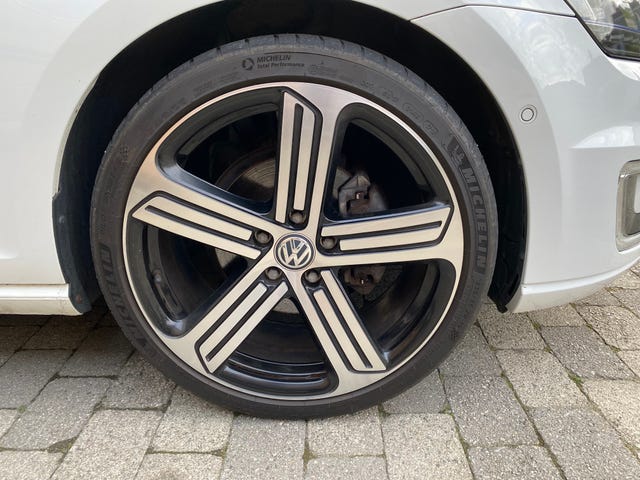 2015 VOLKSWAGEN GOLF - 15