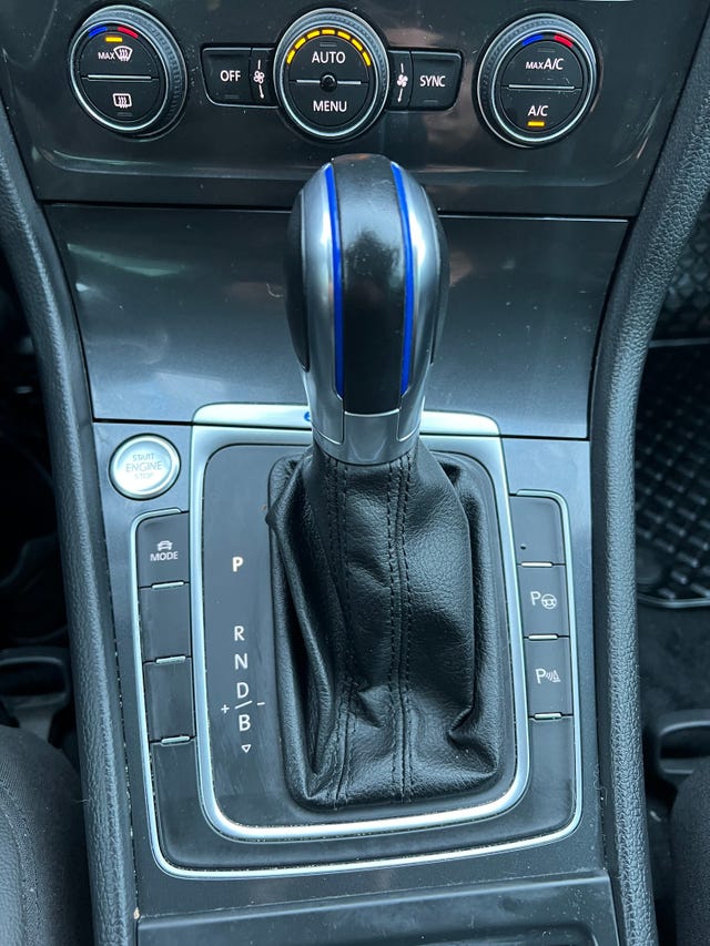 2018 VOLKSWAGEN GOLF - 7