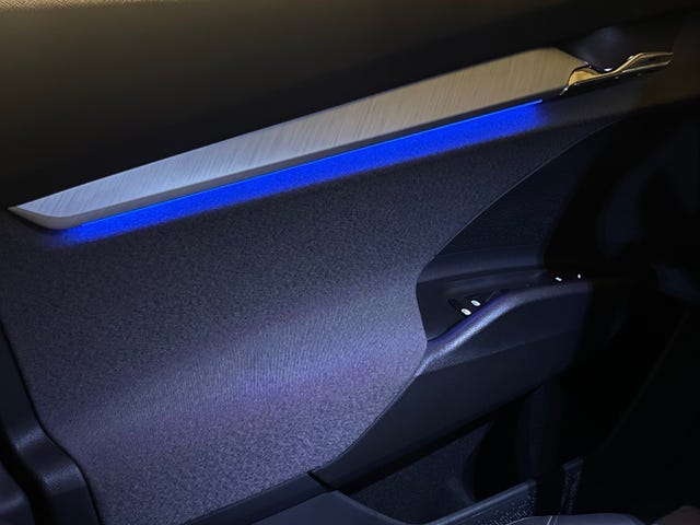 2021 SKODA ENYAQ - 24