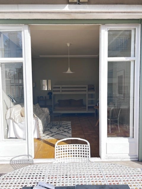 En komfortabel køyeseng passer godt inn i harmonien i stuen. Galleribilde