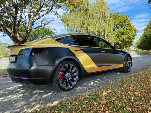 5YJ3E7EC5MF840714 2021 TESLA MODEL 3-1