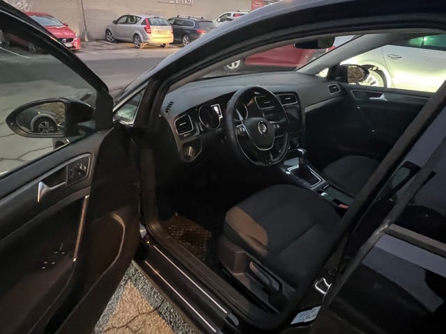 2019 VOLKSWAGEN GOLF - 11