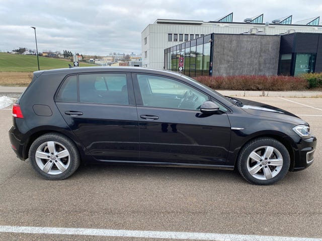 WVWZZZAUZKW905141 2019 VOLKSWAGEN GOLF-2