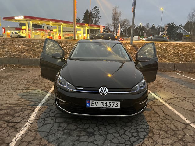 2019 VOLKSWAGEN GOLF - 8