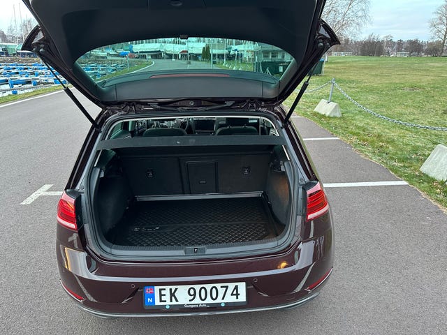 2018 VOLKSWAGEN GOLF - 10