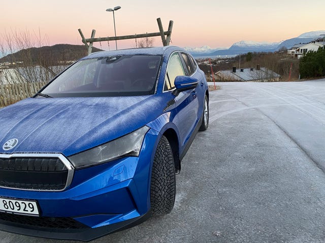 2022 SKODA ENYAQ - 8
