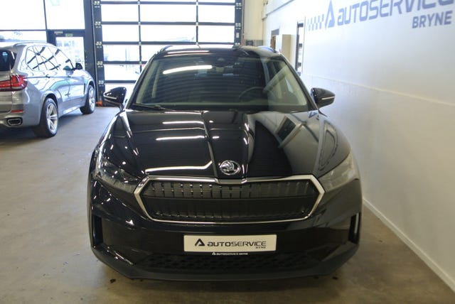 TMBJB9NY1NF026533 2022 SKODA ENYAQ-4
