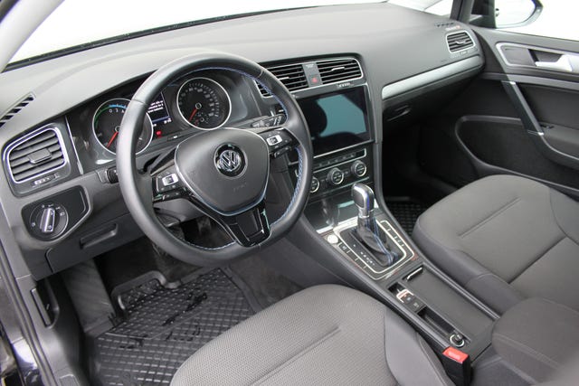 2019 VOLKSWAGEN GOLF - 35