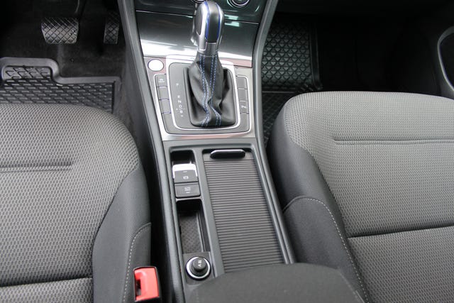 2019 VOLKSWAGEN GOLF - 21