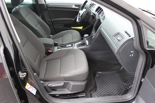 2019 VOLKSWAGEN GOLF - 9