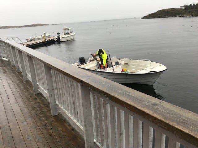 Her kan du nyte morgenkaffen og ta imot dagens fiskefangst Galleribilde