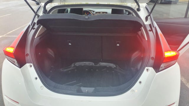 SJNFAAZE1U0000424 2018 NISSAN LEAF-3
